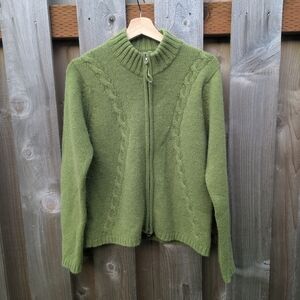 Women's Green Cashmere Zip-Up Sweater By Johnstons